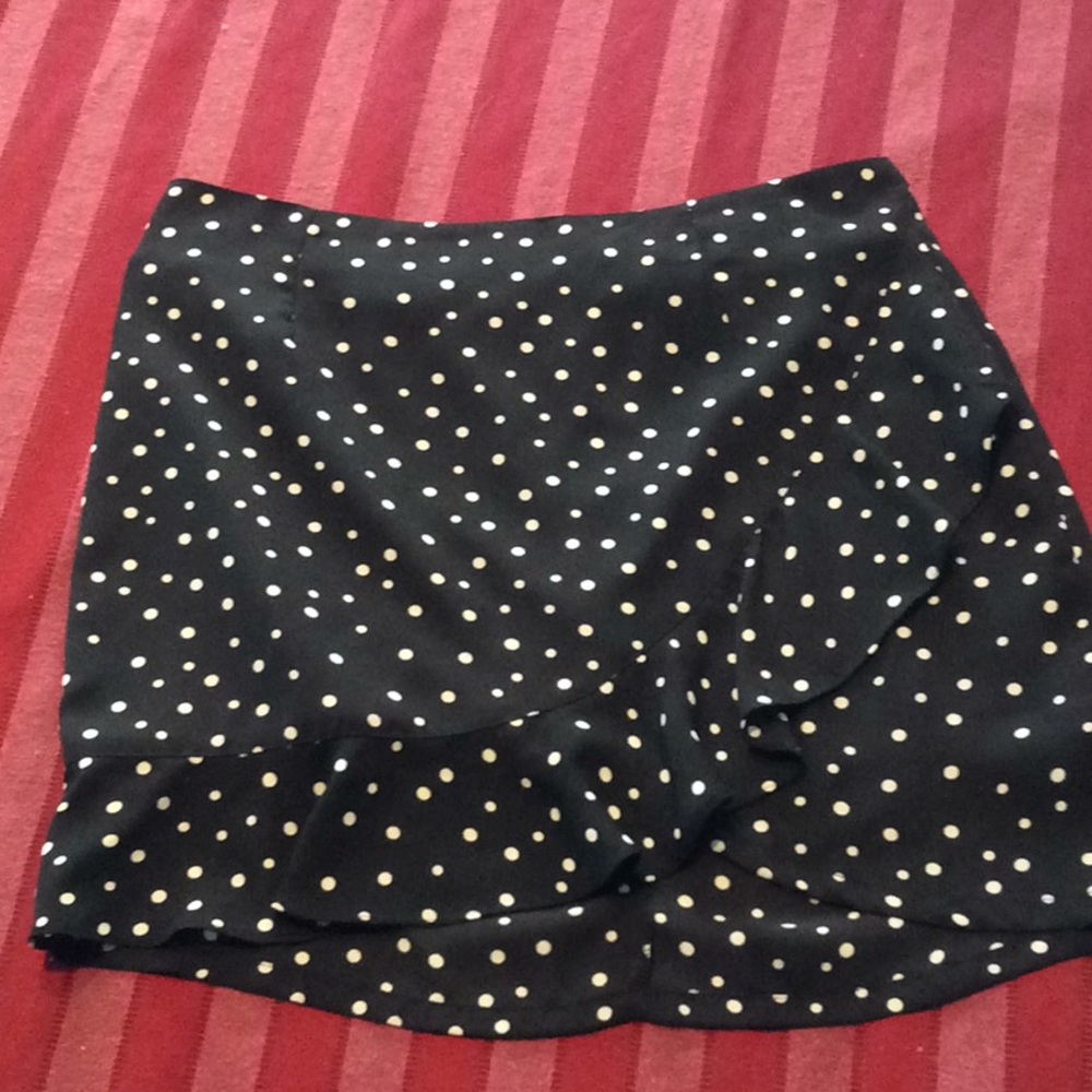 Polka-dot miniskirt
